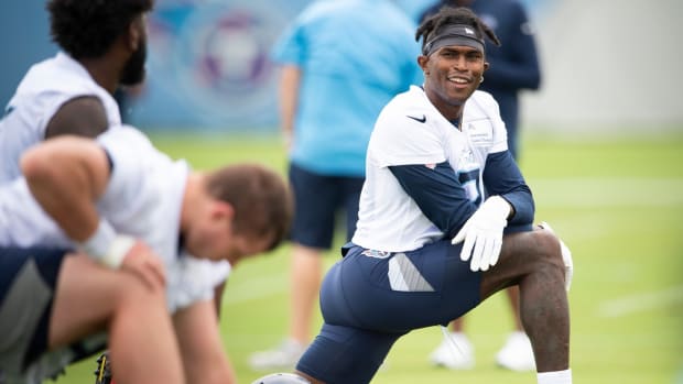 Tennessee Titans wide receiver Julio Jones (2) stretches during practice at Saint Thomas Sports Park Thursday, June 10, 2021 in Nashville, Tenn.